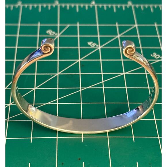 Retired James Avery Sterling Silver Greek Scroll Cuff Bangle Bracelet - Picture 9 of 12